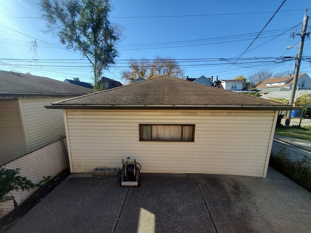 view of side of property featuring a patio