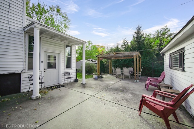 view of patio featuring a pergola