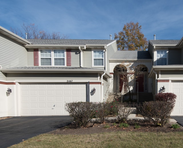 view of front facade with a garage