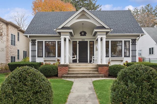 view of front facade with a porch