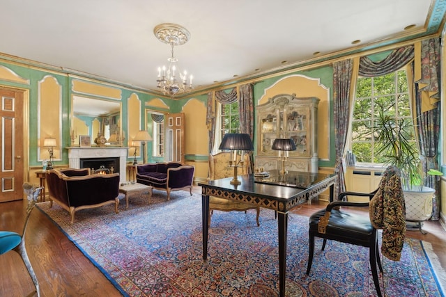 1355 N Astor St, Chicago, IL 60610 - interior space featuring a healthy amount of sunlight, a chandelier, crown molding, and wood finished floors