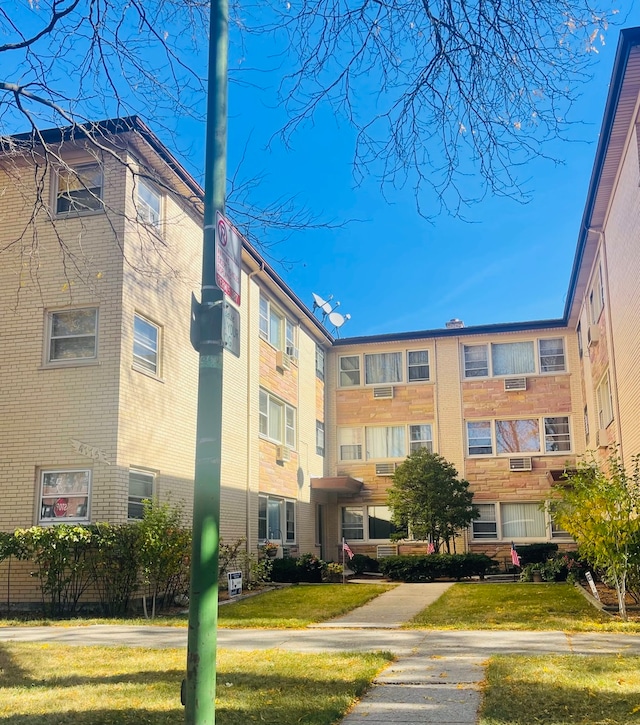 view of building exterior