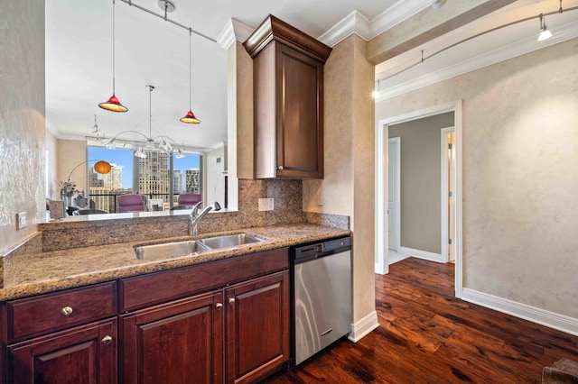 kitchen featuring an inviting chandelier, stainless steel dishwasher, dark hardwood / wood-style floors, crown molding, and sink