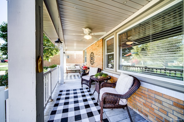 view of patio / terrace with covered porch and ceiling fan