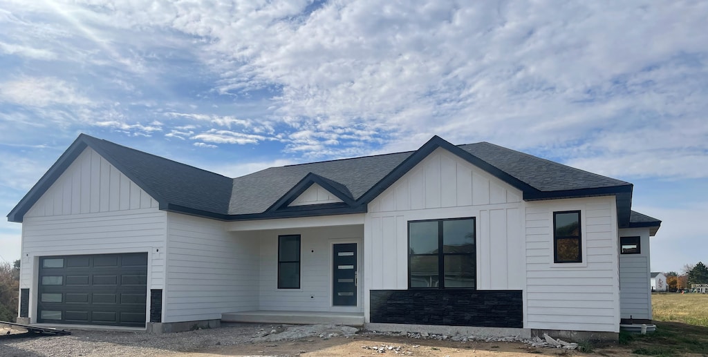 view of front of home with a garage