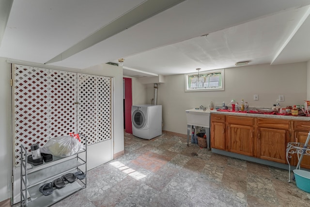 laundry room featuring washer / clothes dryer