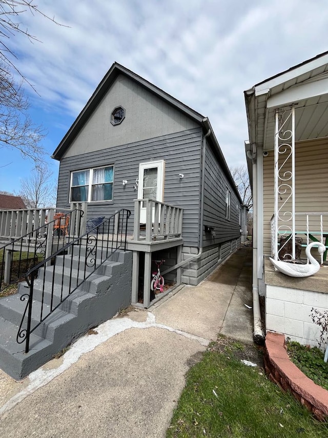 view of front of house