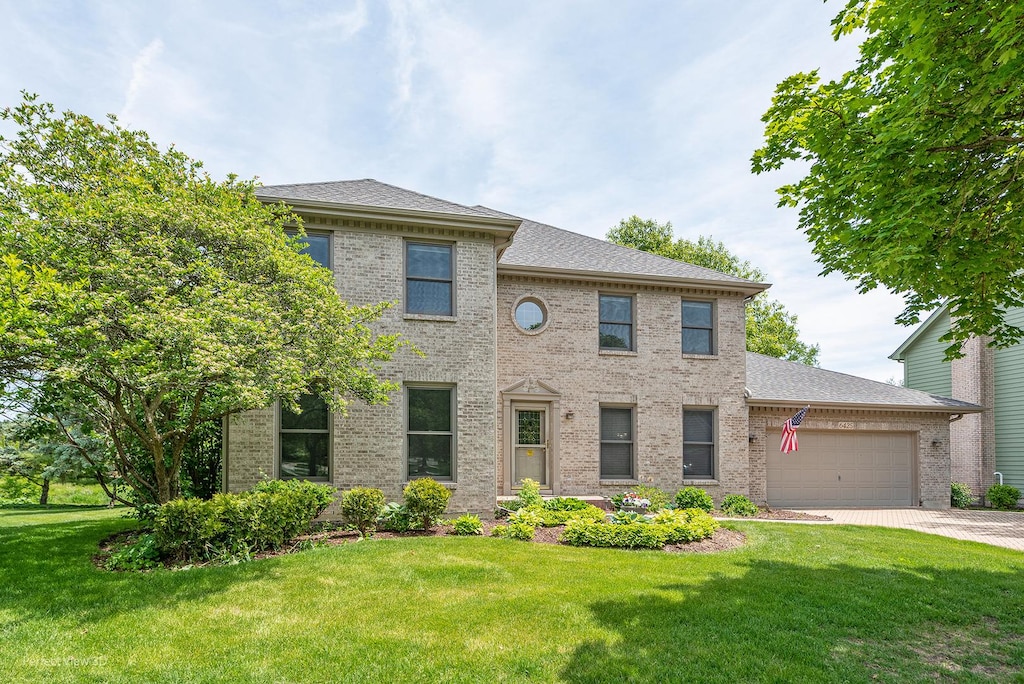 6425 Bobby Jones Ln, Woodridge, IL 60517 - photo 1