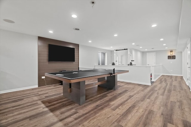 rec room featuring hardwood / wood-style floors