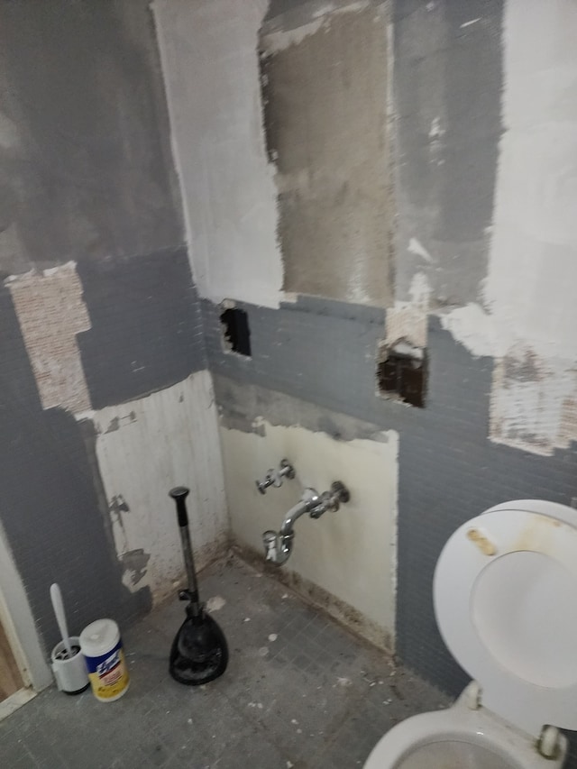 bathroom with toilet