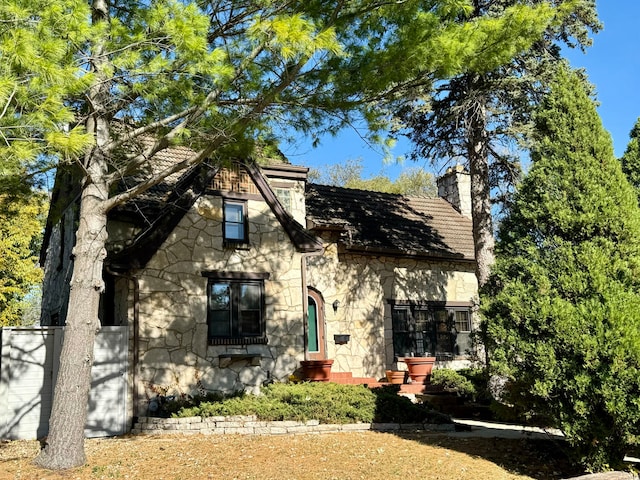 view of front facade