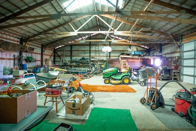 4140 E German Valley Rd, Freeport, IL 61032 - view of garage