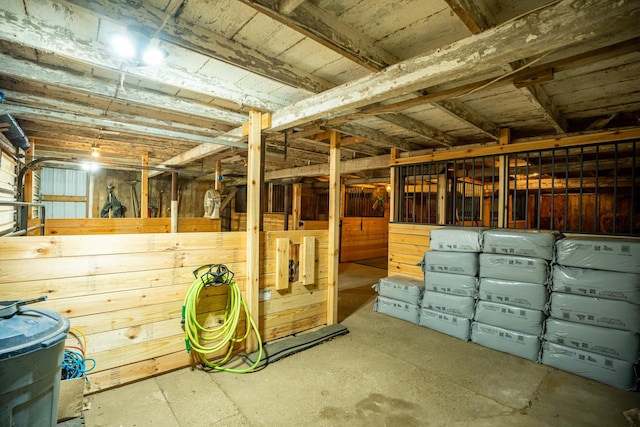 4140 E German Valley Rd, Freeport, IL 61032 - view of stable
