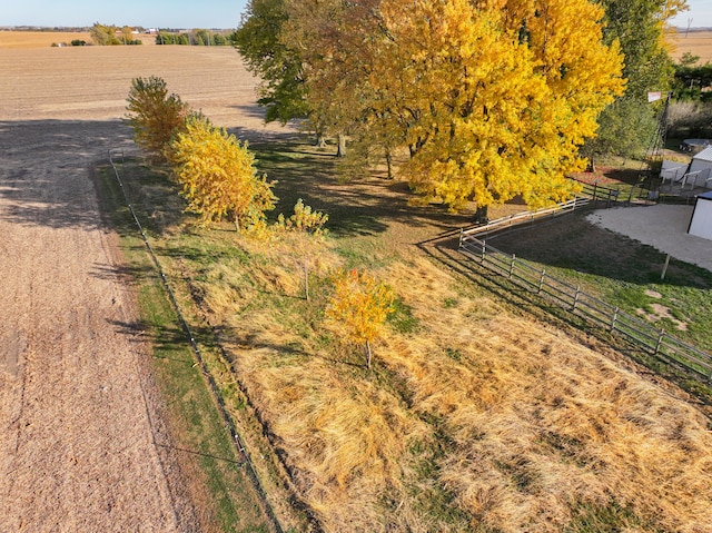 view of yard with a rural view