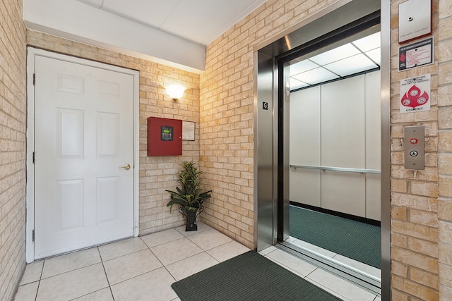 property entrance featuring elevator