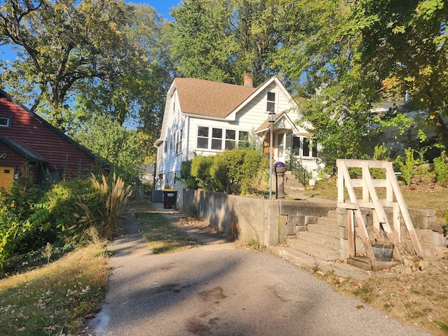 view of front of house