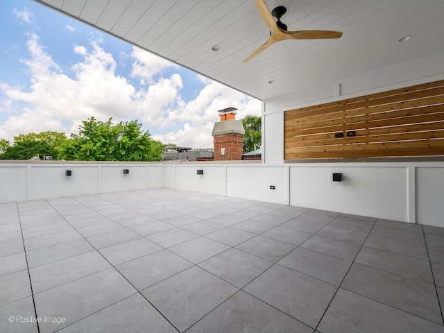 2118 N Clifton Ave, Chicago, IL 60614 - view of patio / terrace with ceiling fan