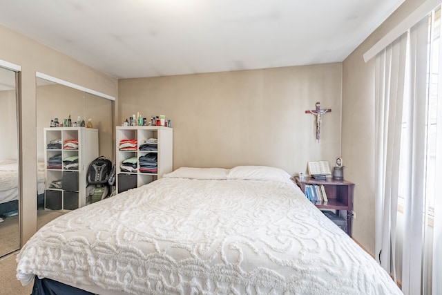 bedroom with carpet flooring