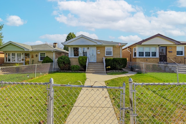 view of front facade with a front yard