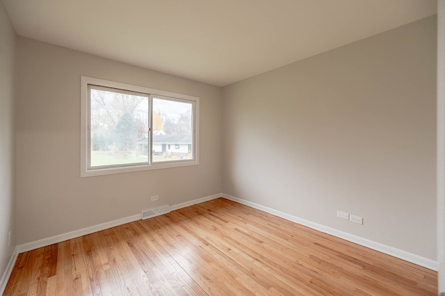 empty room featuring light hardwood / wood-style flooring