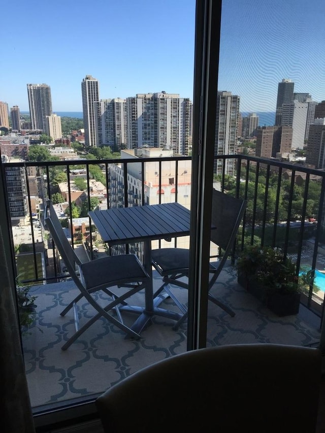 1212 N Lasalle Dr Unit 2404, Chicago, IL 60610 - balcony with a view of city