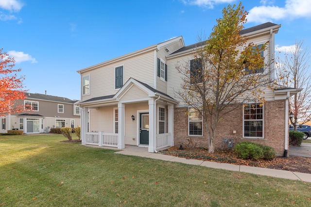 view of front of house featuring a front yard