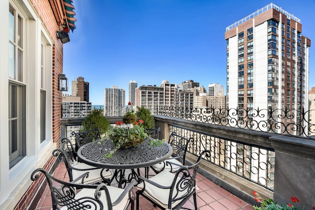 1320 N State Pkwy Unit 14-15Cd, Chicago, IL 60610 - balcony featuring a city view