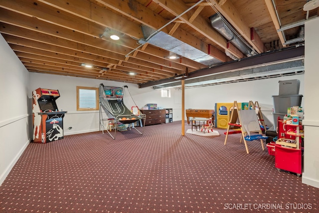 game room featuring carpet floors