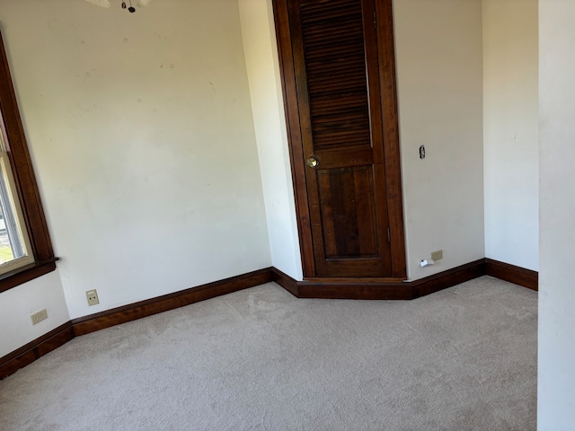 view of carpeted spare room