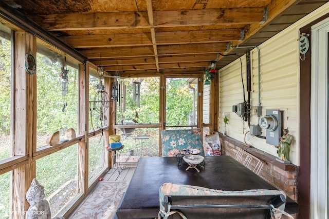 view of sunroom / solarium