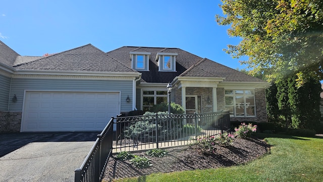 view of front facade with a garage