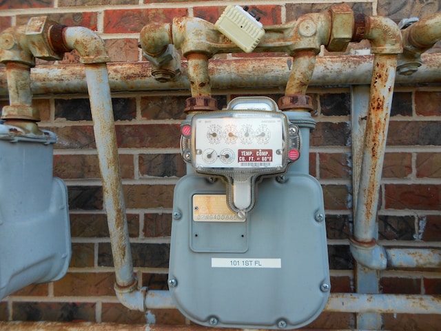 view of utility room