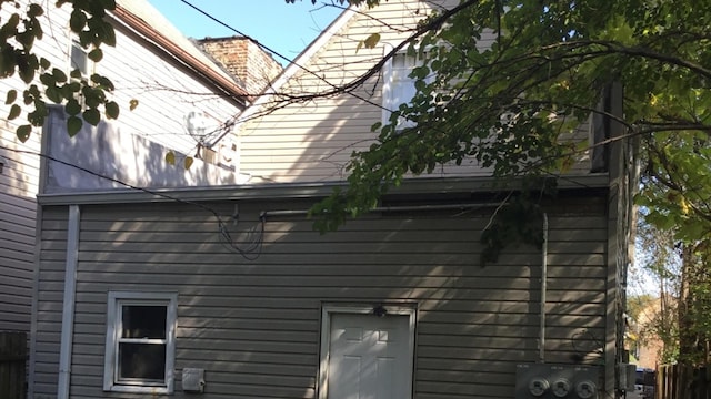 view of home's exterior