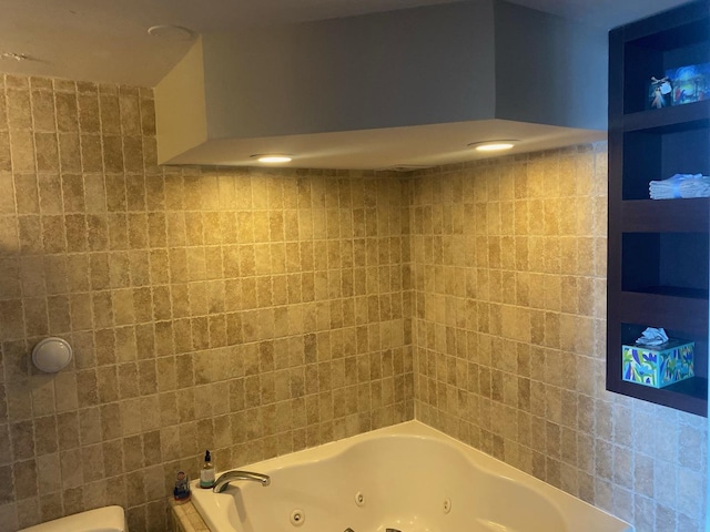 655 W Irving Park Rd Unit 5005, Chicago, IL 60613 - view of bathroom