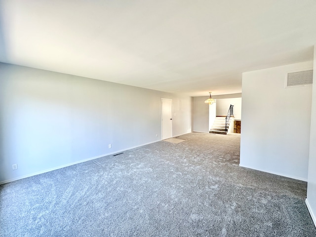 empty room featuring carpet