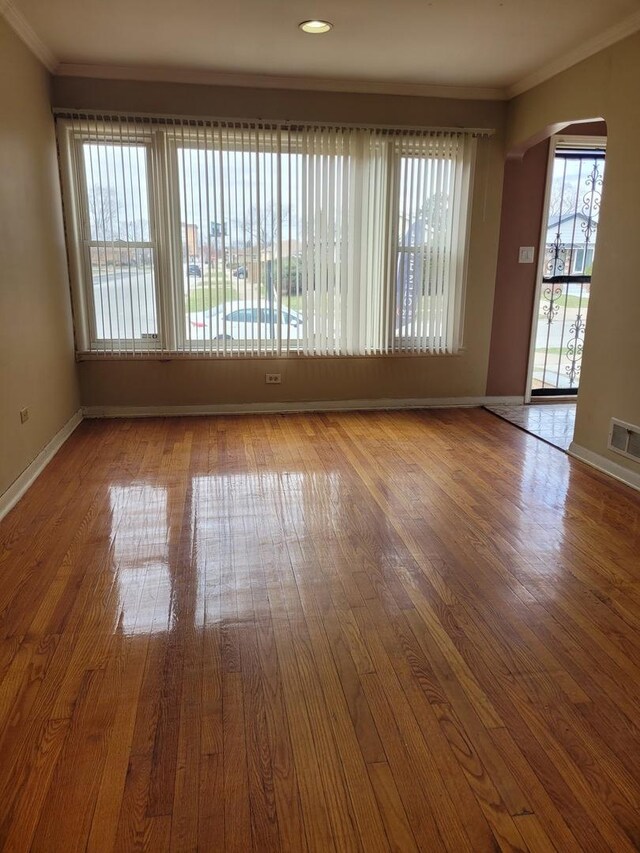 bedroom with light wood-type flooring and ceiling fan