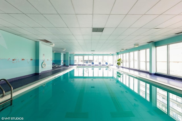 4800 S Chicago Beach Dr Unit 312S, Chicago, IL 60615 - view of indoor pool