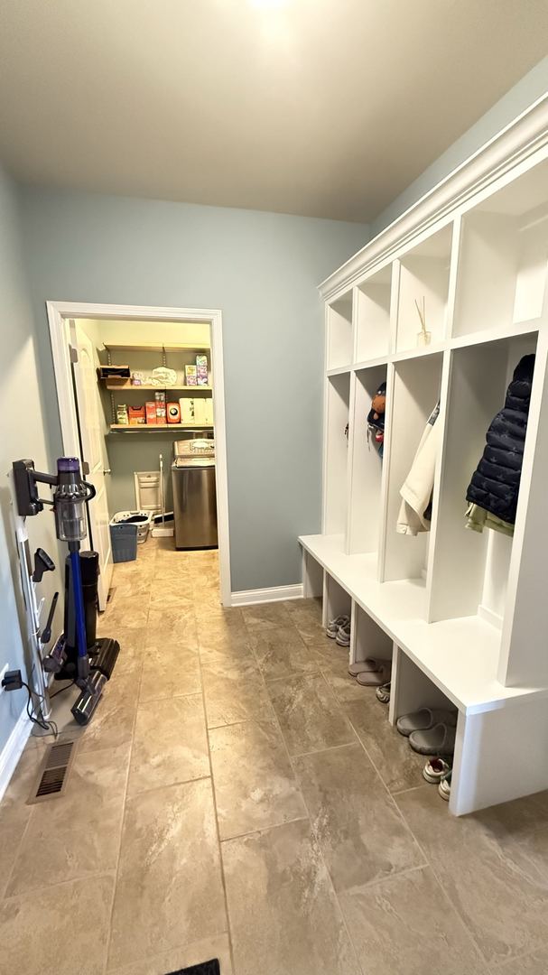 view of mudroom