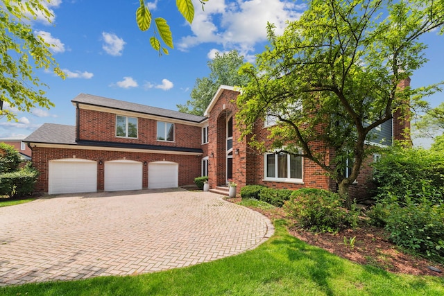 view of front facade with a garage