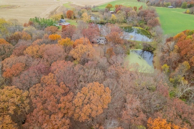 bird's eye view featuring a rural view and a water view