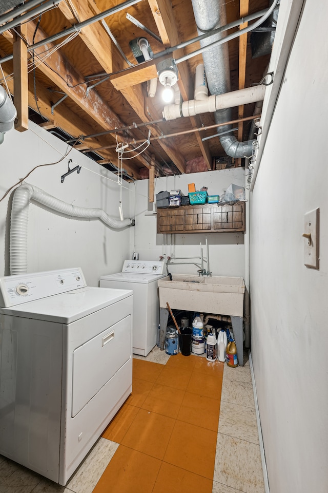 laundry room featuring washer and dryer