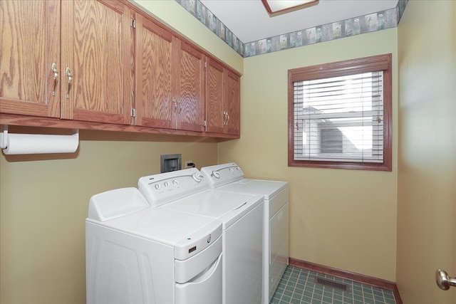 bathroom with sink