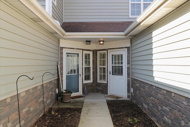 view of property entrance