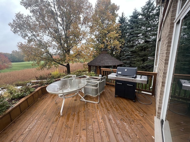 deck with area for grilling