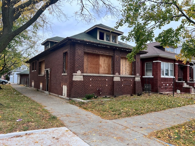 view of home's exterior