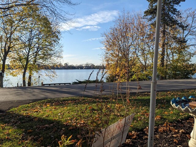 34741 N Lake Shore Dr, Lake Villa, IL 60046 - photo 45