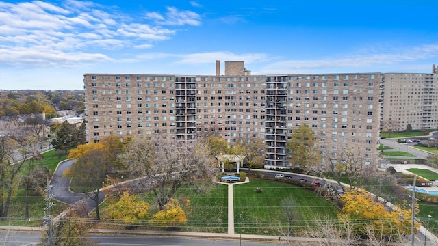 view of building exterior