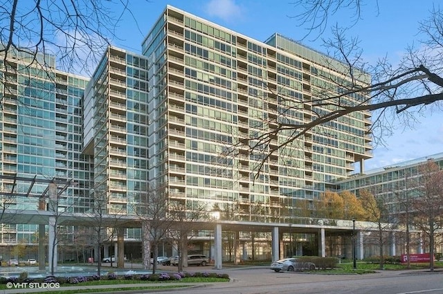 9715 Woods Dr Unit 1902, Skokie, IL 60077 - view of building exterior