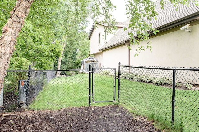 1385 Montgomery Dr, Deerfield, IL 60015 - view of yard with a gate