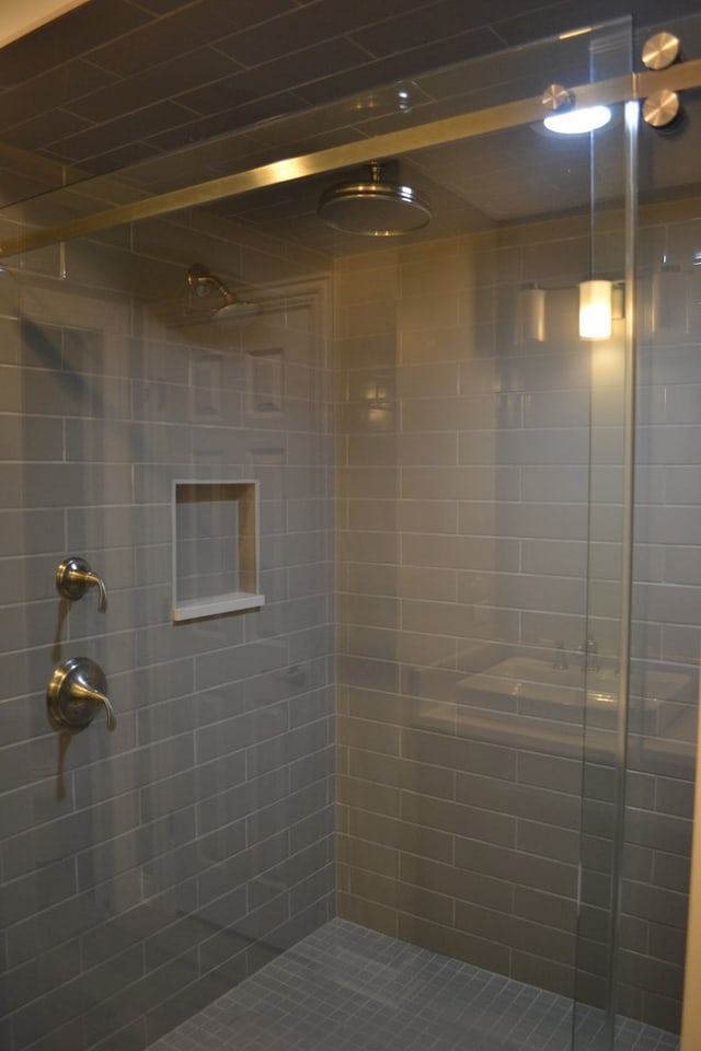 bathroom with walk in shower